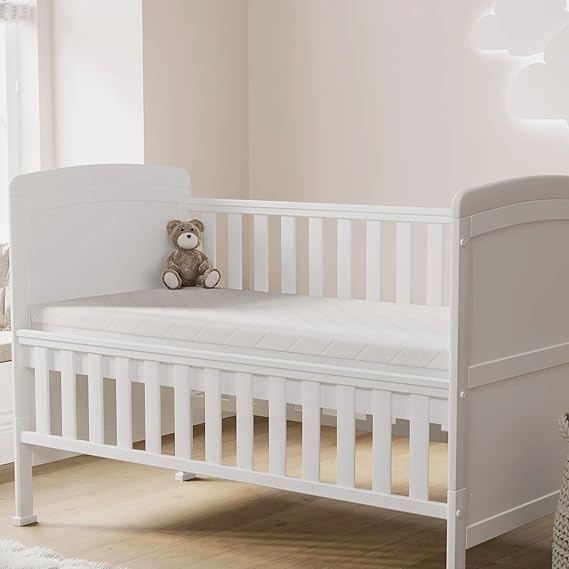 Baby Infant Crib Mattresses Breathable Extra Thick Super Soft Baby Toddler Cot Mattress Anti Allergy Waterproof With Removable Washable Cover Made In UK - 87 x 44 x 5 cm